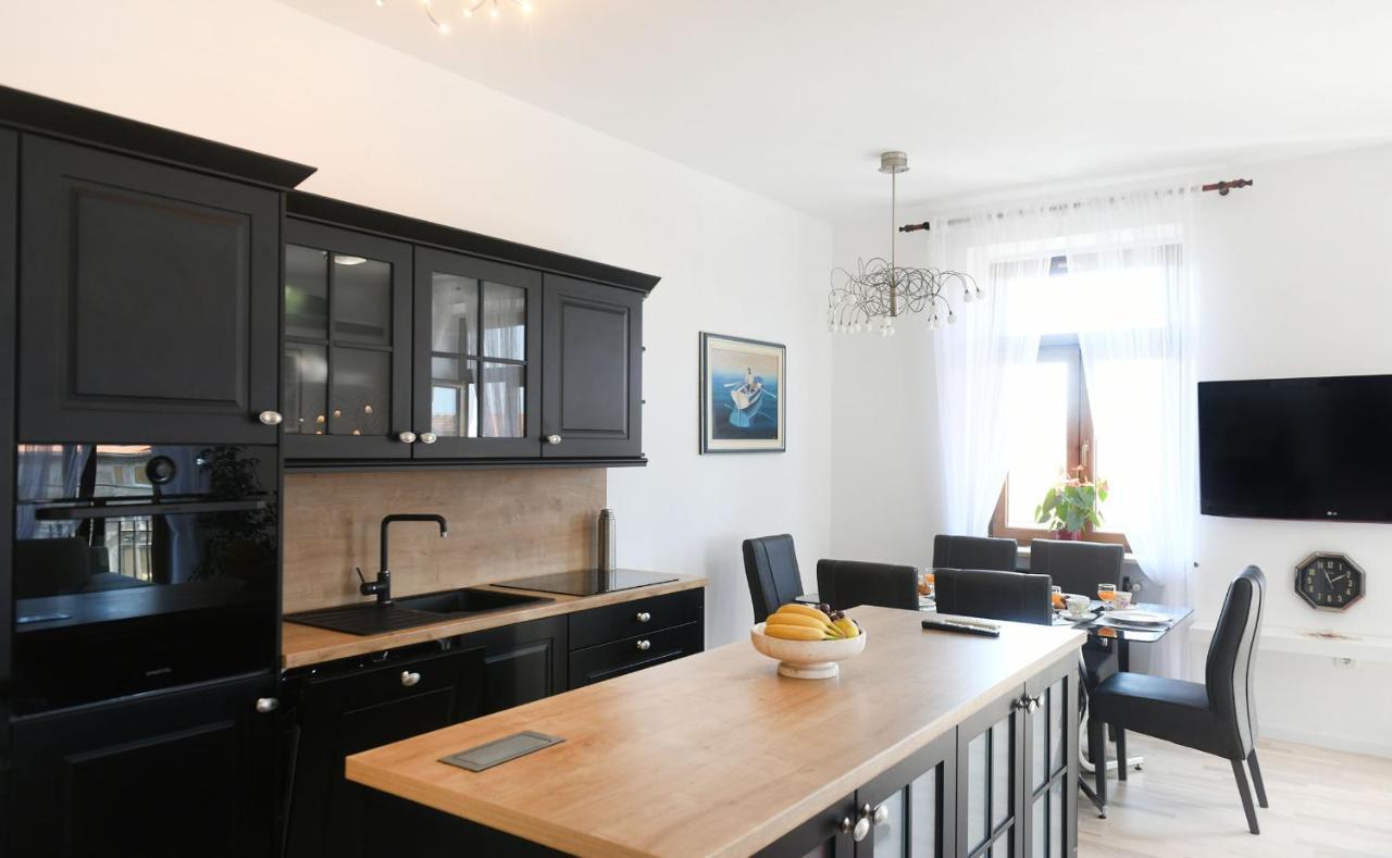 Divia Apartment Fiume Esterno foto